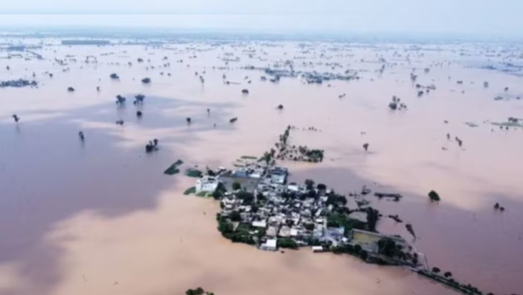 ಪ್ರವಾಹಕ್ಕೆ ನಲುಗಿದ ಪಂಜಾಬ್: ಇದುವರೆಗೆ 37 ಮಂದಿ ಸಾವು, ಸಂಕಷ್ಟದಲ್ಲಿ 23 ಜಿಲ್ಲೆಗಳ ಜನತೆ