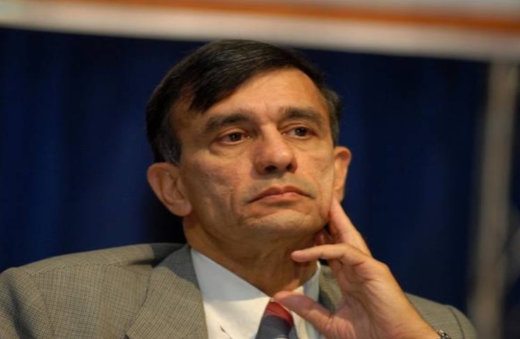 ಒಳ ಮೀಸಲಾತಿ ಪ್ರಕರಣ : ಸರ್ಕಾರದ ಪರ ವಾದ ಮಂಡಿಸಲು ಉದಯ್ ಹೊಳ್ಳ ನೇಮಕ