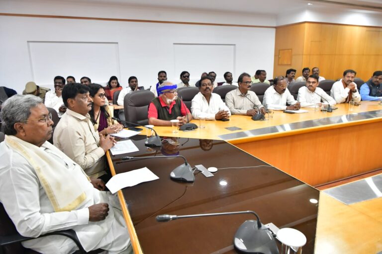 ಅಲೆಮಾರಿಗಳ ಮೀಸಲಾತಿ ಹೋರಾಟ: ಮುಖ್ಯಮಂತ್ರಿ ಸಿದ್ದರಾಮಯ್ಯ ಅವರಿಂದ ಸಕಾರಾತ್ಮಕ ಭರವಸೆ