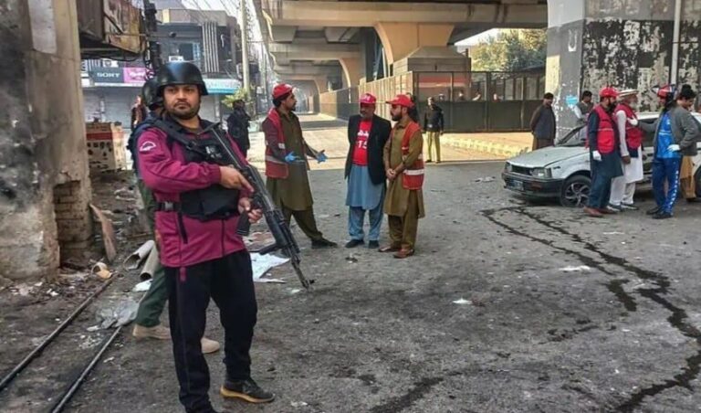 ಪಾಕಿಸ್ತಾನ ನಡೆಸಿದ ವೈಮಾನಿಕ ದಾಳಿಯಲ್ಲಿ ಮಹಿಳೆಯರು-ಮಕ್ಕಳು ಸೇರಿ 10 ಮಂದಿ ಸಾವು: ಅಫ್ಘಾನಿಸ್ತಾನ ಆರೋಪ