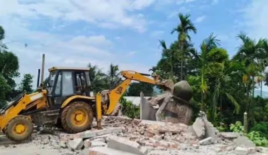 ಗೋಲ್ಪಾರದಲ್ಲಿ ತೆರವು ಕಾರ್ಯಾಚರಣೆ ಪುನರಾರಂಭಿಸಿದ ಅಸ್ಸಾಂ ಸರ್ಕಾರ : ನೆಲೆ ಕಳೆದುಕೊಳ್ಳಲಿರುವ 600 ಕುಟುಂಬಗಳು