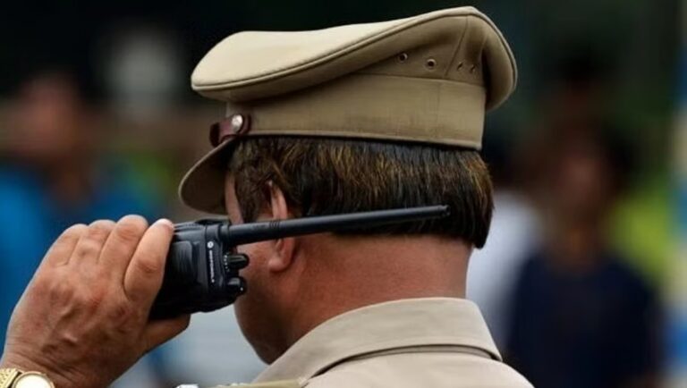 ತರಬೇತಿ ನಿರತ ಪೊಲೀಸರಿಗೆ ಭಗವದ್ಗೀತೆ ಪಠಿಸಲು ಆದೇಶ : ಇಲಾಖೆಯ ಕೇಸರೀಕರಣ ಎಂದ ಕಾಂಗ್ರೆಸ್