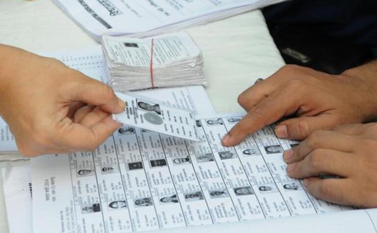 ಸಾವಿರಕ್ಕೂ ಅಧಿಕ ‘ನಕಲಿ ಮತದಾರರು’ ಪತ್ತೆ : ಮಹತ್ವದ ಅಧ್ಯಯನ ವರದಿ ಬಿಡುಗಡೆ