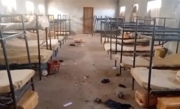 ಶಾಲೆಗೆ ನುಗ್ಗಿದ ಬಂದೂಕುಧಾರಿಗಳು : 200ಕ್ಕೂ ಹೆಚ್ಚು ಮಕ್ಕಳ ಅಪಹರಣ