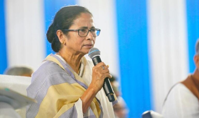 ಎಸ್‌ಐಆರ್‌ನ ನಿಜವಾದ ಉದ್ದೇಶ ಎನ್‌ಆರ್‌ಸಿ : ಮಮತಾ ಬ್ಯಾನರ್ಜಿ