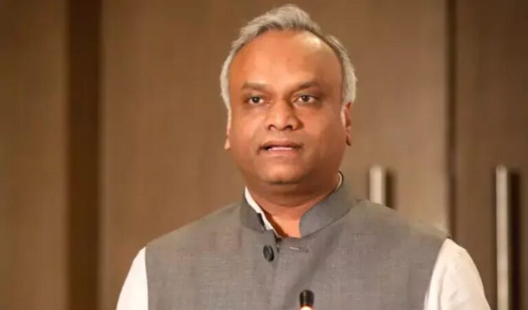 ‘ಯಾವ ಸಂಘಗಳೇ ಆಗಲಿ ಸಂವಿಧಾನದ ಮುಂದೆ ಯಾರೂ ದೊಡ್ಡವರಲ್ಲ’: ಪ್ರಿಯಾಂಕ್ ಖರ್ಗೆ