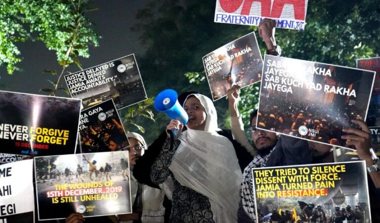 ಡಿಸೆಂಬರ್ 15 ರ ಪ್ರತಿಭಟನೆಯಲ್ಲಿ ಭಾಗವಹಿಸಿದ್ದಕ್ಕಾಗಿ ಜಾಮಿಯಾ ಮಿಲಿಯಾ ವಿದ್ಯಾರ್ಥಿಗಳಿಗೆ ವಿಶ್ವವಿದ್ಯಾಲಯದಿಂದ ಶೋಕಾಸ್ ನೋಟಿಸ್‌