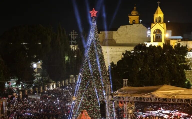 ಗಾಝಾದಲ್ಲಿ ಕದನ ವಿರಾಮ : ಎರಡು ವರ್ಷಗಳ ಬಳಿಕ ಬೆಥ್ಲೆಹೆಮ್‌ನಲ್ಲಿ ಮರುಕಳಿಸಿದ ಕ್ರಿಸ್‌ಮಸ್ ಸಂಭ್ರಮ