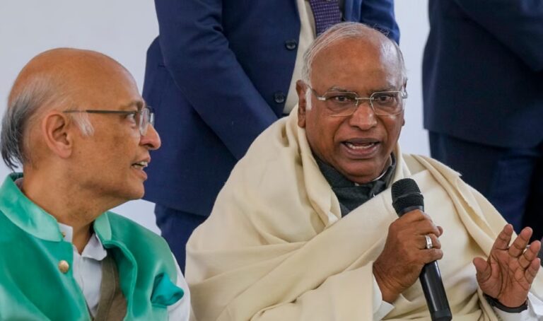 ನ್ಯಾಷನಲ್ ಹೆರಾಲ್ಡ್ ಪ್ರಕರಣ : ಮೋದಿ, ಅಮಿತ್ ಶಾ ರಾಜೀನಾಮೆಗೆ ಖರ್ಗೆ ಒತ್ತಾಯ