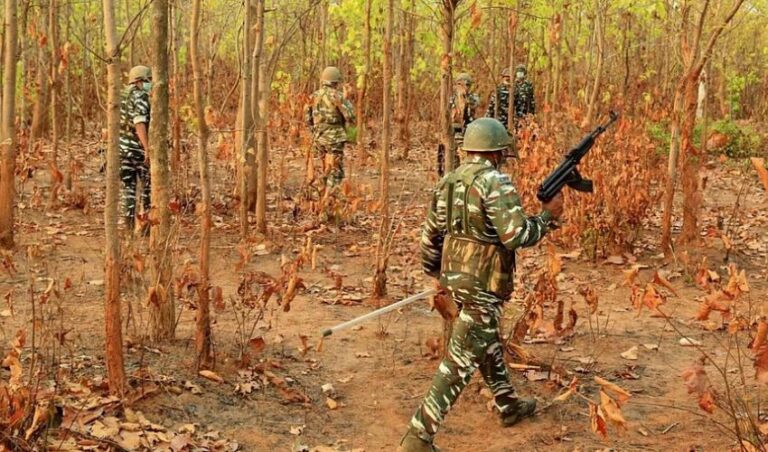 ಛತ್ತೀಸ್‌ಗಢ: ಬಸ್ತಾರ್ ಪ್ರದೇಶದಲ್ಲಿ ನಡೆದ ಎನ್‌ಕೌಂಟರ್‌ನಲ್ಲಿ 12 ಕ್ಕೂ ಹೆಚ್ಚು ನಕ್ಸಲರ ಸಾವು