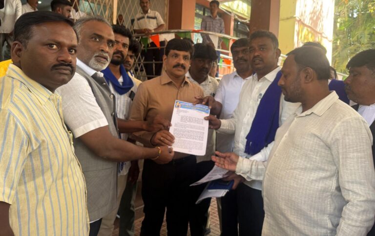 ಪಿಟಿಸಿಎಲ್‌ ಕಾಯ್ದೆ ತಿದ್ದುಪಡಿ- ಕೋರ್ಟ್‌ಗಳಲ್ಲಿ ದಲಿತರಿಗೆ ಆಗುತ್ತಿರುವ ಅನ್ಯಾಯ ಖಂಡಿಸಿ ರಾಜ್ಯದಾದ್ಯಂತ ಪ್ರತಿಭಟನೆ