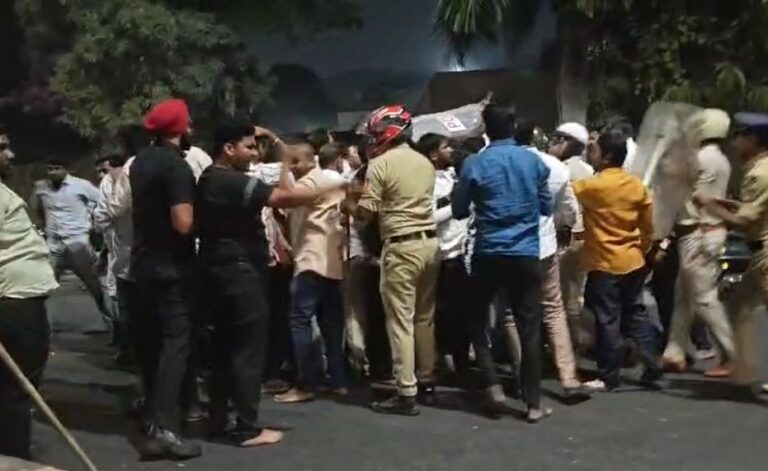 ಬಳ್ಳಾರಿ | ರೆಡ್ಡಿ ಬಣಗಳ ನಡುವೆ ಘರ್ಷಣೆ : ಗುಂಡಿನ ದಾಳಿಗೆ ಕಾಂಗ್ರೆಸ್ ಕಾರ್ಯಕರ್ತ ಬಲಿ