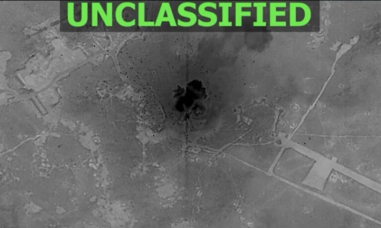 ಐಸಿಸ್ ಗುರಿ ಮಾಡಿ ಸಿರಿಯಾ ಮೇಲೆ ವೈಮಾನಿಕ ದಾಳಿ ನಡೆಸಿದ ಅಮೆರಿಕ