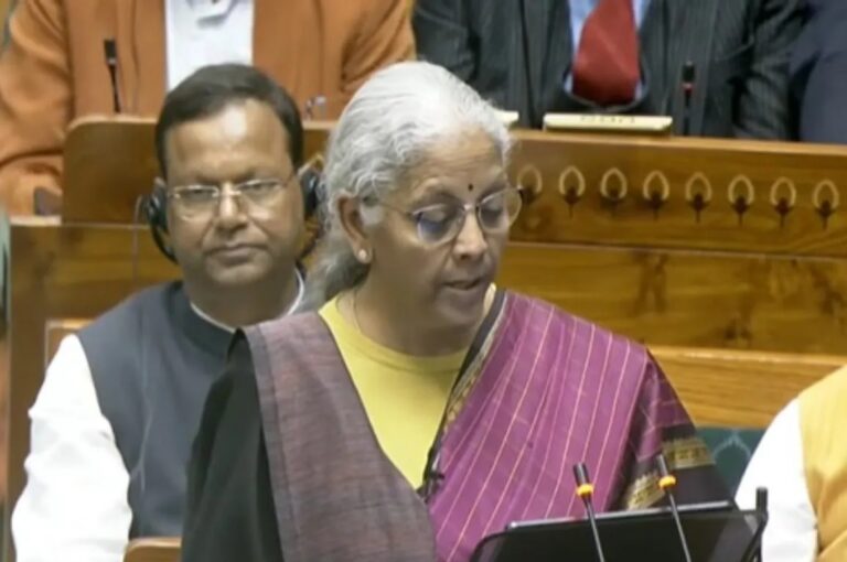 ಕೇಂದ್ರ ಬಜೆಟ್ 2026: ಹೊಸ ಆದಾಯ ತೆರಿಗೆ ಕಾಯ್ದೆ ಜಾರಿಗೆ; ವಿದೇಶಿ ಪ್ರವಾಸದ ಟಿಸಿಎಸ್ ದರ ಶೇ.2ಕ್ಕೆ ಇಳಿಕೆ