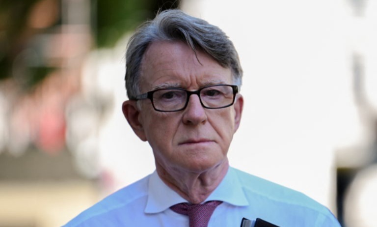 ಎಪ್‌ಸ್ಟೀನ್ ಜೊತೆಗಿನ ಸಂಪರ್ಕ ಬಹಿರಂಗ : ಲೇಬರ್ ಪಕ್ಷಕ್ಕೆ ಲಾರ್ಡ್ ಮ್ಯಾಂಡೆಲ್ಸನ್ ರಾಜೀನಾಮೆ