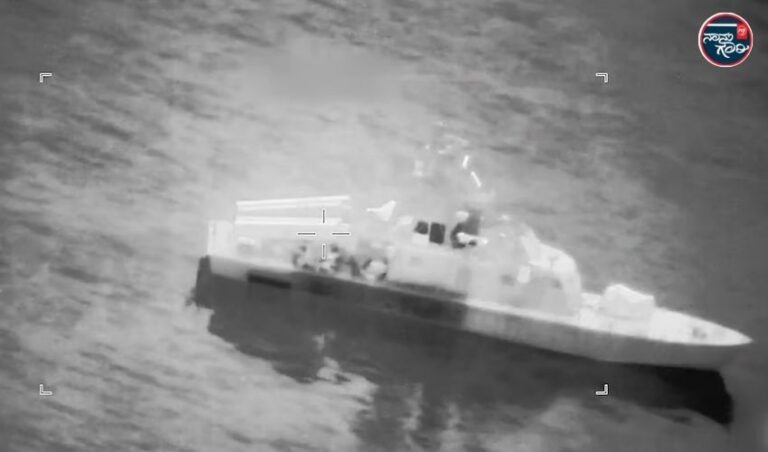 ಪಶ್ಚಿಮ ಏಷ್ಯಾ ಸಂಘರ್ಷ| ಹಾರ್ಮುಜ್ ಜಲಸಂಧಿಯಲ್ಲಿ ಇರಾನಿನ 16 ಹಡಗುಗಳನ್ನು ನಾಶಪಡಿಸಿದ್ದಾಗಿ ವಿಡಿಯೋ ಹಂಚಿಕೊಂಡ ಅಮೆರಿಕ ಸೇನೆ