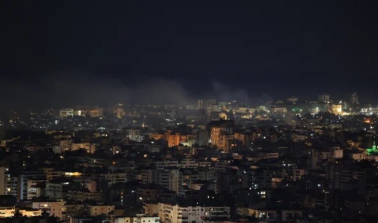 ಇಸ್ರೇಲ್-ಇರಾನ್ ಕಾಳಗಕ್ಕೆ ಹಿಝ್ಬುಲ್ಲಾ ಎಂಟ್ರಿ : ಐಡಿಎಫ್‌ ದಾಳಿಗೆ ಬೈರುತ್‌ನಲ್ಲಿ 10 ಸಾವು