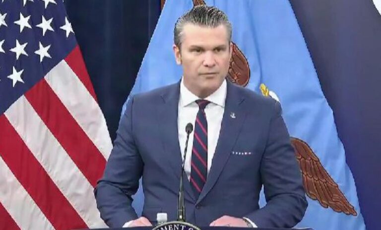 ಇದು ಇರಾಕ್ ಅಲ್ಲ, ಇರಾನ್ ಜೊತೆಗಿನ ಸಂಘರ್ಷ ‘ಅಂತ್ಯವಿಲ್ಲದ ಯುದ್ಧವಲ್ಲ’ : ಅಮೆರಿಕ ರಕ್ಷಣಾ ಕಾರ್ಯದರ್ಶಿ