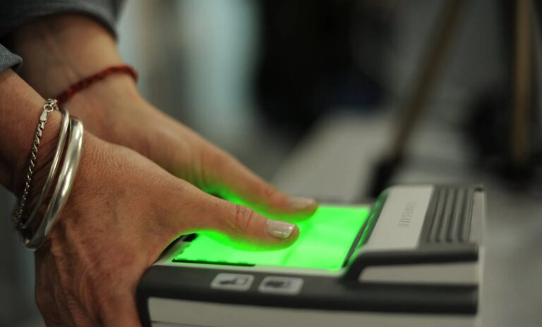 ಮತಗಟ್ಟೆಗಳಲ್ಲಿ ಬಯೋಮೆಟ್ರಿಕ್ ವ್ಯವಸ್ಥೆ : ಕೇಂದ್ರ ಸರ್ಕಾರ, ಚುನಾವಣಾ ಆಯೋಗಕ್ಕೆ ಸುಪ್ರೀಂ ಕೋರ್ಟ್ ನೋಟಿಸ್