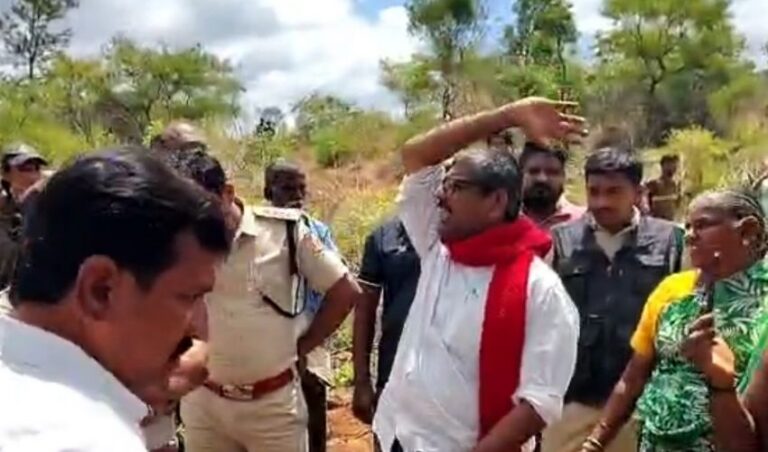 ಬೆಂಗಳೂರು: ಗಂಗಸಂದ್ರ ದಲಿತರ ಭೂಮಿ ಕಿತ್ತುಕೊಳ್ಳಲು ಮುಗಿಬಿದ್ದ ಅರಣ್ಯ ಇಲಾಖೆ: ಮಿತಿಮೀರಿದ ಅಧಿಕಾರಿಗಳ ದರ್ಪ
