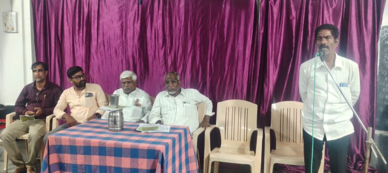 ನಾವು ದಾಖಲೆಗಳನ್ನು ಕೊಟ್ಟರೂ ನಮ್ಮನ್ನು ಹಕ್ಕುಗಳಿಂದ ವಂಚಿಸಲಾಗುತ್ತದೆ ಎಚ್ಚರ- ಡಿ.ಹೆಚ್.ಕಂಬಳಿ