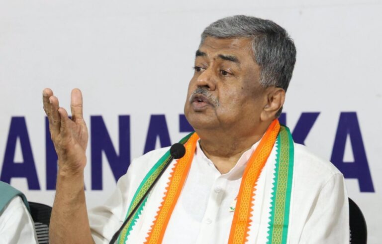 ನೀಟ್ ಪರೀಕ್ಷೆ ಪದೇ ಪದೇ ಬರೆಯುವಂತೆ ಮಾಡಿದ್ದು ಯಾರು? : ಬಿ.ಕೆ ಹರಿಪ್ರಸಾದ್