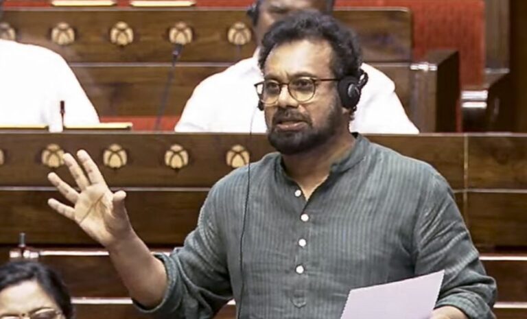 ಹೊಸ ಮತದಾರರ ಫಾರಂ 6ಕ್ಕೆ ಪೋಷಕರ ಎಸ್‌ಐಆರ್ ಕಡ್ಡಾಯಗೊಳಿಸಿದ ಚು. ಆಯೋಗ : ಸಂಪೂರ್ಣ ಕಾನೂನುಬಾಹಿರ ಎಂದ ಸಂಸದ ಜಾನ್ ಬ್ರಿಟ್ಟಾಸ್