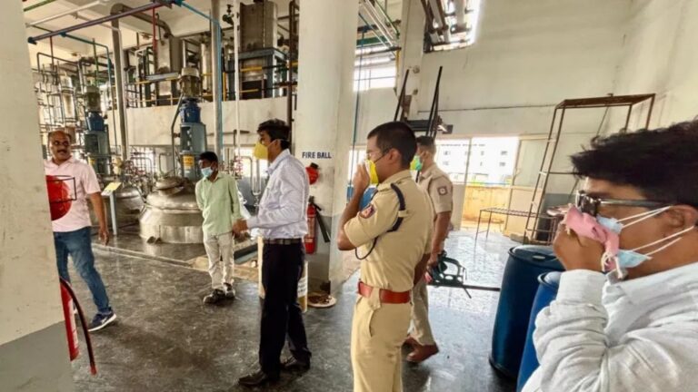 ಯಾದಗಿರಿ: ಫಾರ್ಮಾ ಘಟಕದಲ್ಲಿ ವಿಷಾನಿಲ ಸೋರಿಕೆ, ಮೂವರು ಕಾರ್ಮಿಕರ ದಾರುಣ ಸಾವು, FIR ದಾಖಲು