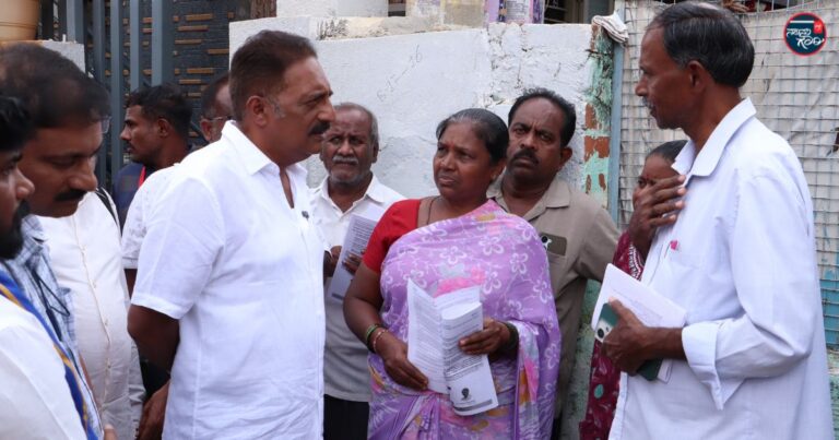 ತುಮಕೂರಿನ ಎನ್.ಆರ್. ಕಾಲೋನಿ ಕೋತಿ ತೋಪಿನಲ್ಲಿ ಎಸ್ಐಆರ್ ಪರಿಶೋಧನೆ: ಸಂತ್ರಸ್ತರ ಅಹವಾಲು ಆಲಿಸಿದ ಪ್ರಕಾಶ್ ರಾಜ್: ಸೆ.26ಕ್ಕೆ ಬೆಂಗಳೂರಿನಲ್ಲಿ ಪ್ರತಿಭಟನೆ