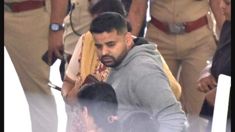 ಮೊಬೈಲ್ ಪತ್ತೆ ಪ್ರಕರಣ: ಪ್ರಜ್ವಲ್ ರೇವಣ್ಣ 2 ದಿನ ಪೊಲೀಸ್ ಕಸ್ಟಡಿಗೆ