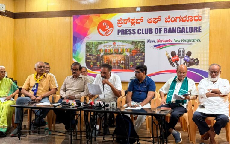 SIR ನೋಟಿಸ್ ಮತ್ತು ವಿಚಾರಣೆಯಲ್ಲಿ ಅಕ್ರಮ : ಚು. ಆಯೋಗದ ವಿರುದ್ಧ ನಾಗರಿಕ ಸಂಘಟನೆಗಳಿಂದ 2ನೇ ಎಫ್‌ಐಆರ್