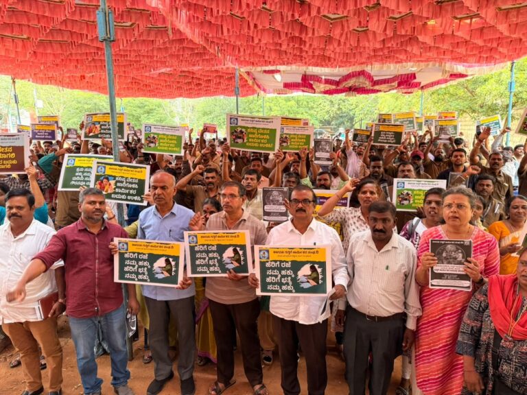 BWSSB ಗುತ್ತಿಗೆ ಪದ್ಧತಿ ರದ್ದತಿಗೆ ಆಗ್ರಹ: ಜಲಮಂಡಳಿ ಗುತ್ತಿಗೆ ಕಾರ್ಮಿಕರ ಸರಣಿ ಸಾವಿಗೆ ಆಕ್ರೋಶ, ಫ್ರೀಡಂ ಪಾರ್ಕ್‌ನಲ್ಲಿ ಬೃಹತ್ ಪ್ರತಿಭಟನೆ